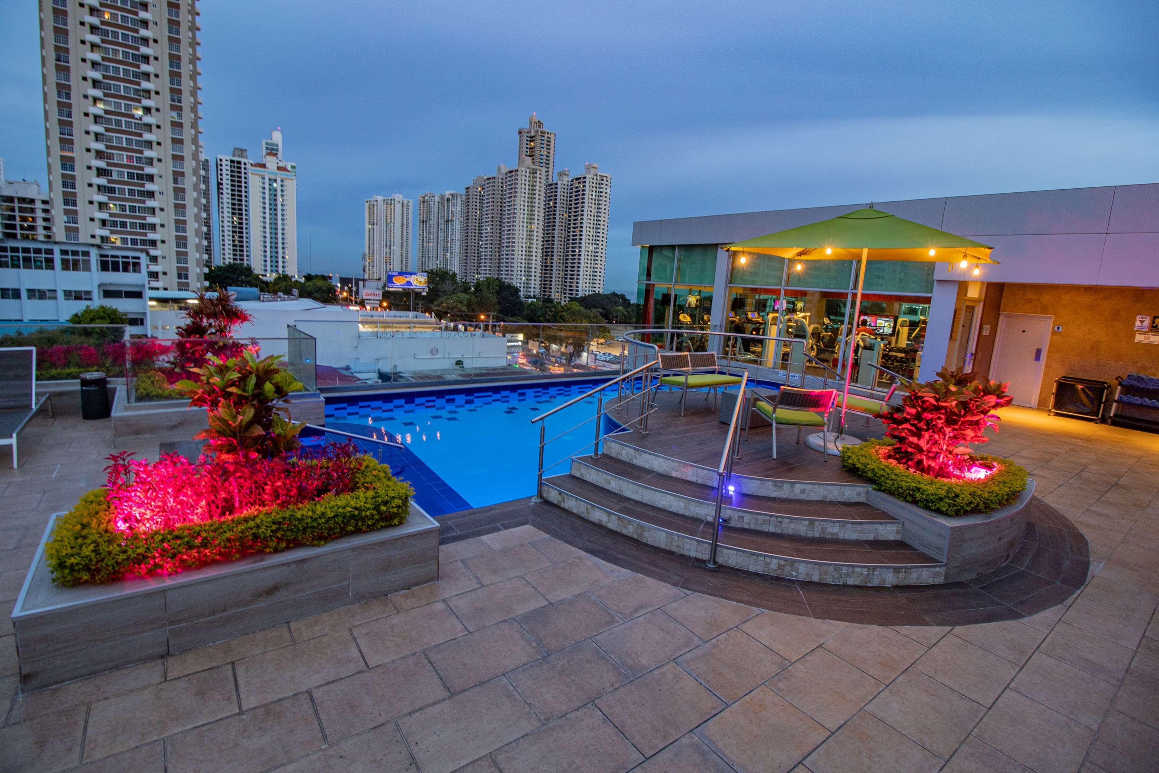 Hotel Ramada Plaza By Wyndham Panama Punta Pacifica Exterior foto